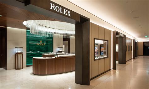 rolex shops in uk.